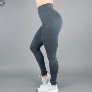Buff bunny Athena leggings charcoal